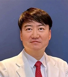 대표이사 김민관 사진